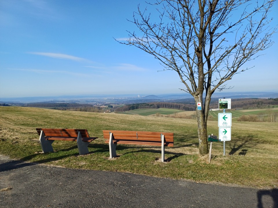 Wunderschöner Rastplatz mit Ausblick am Vorderstellberg